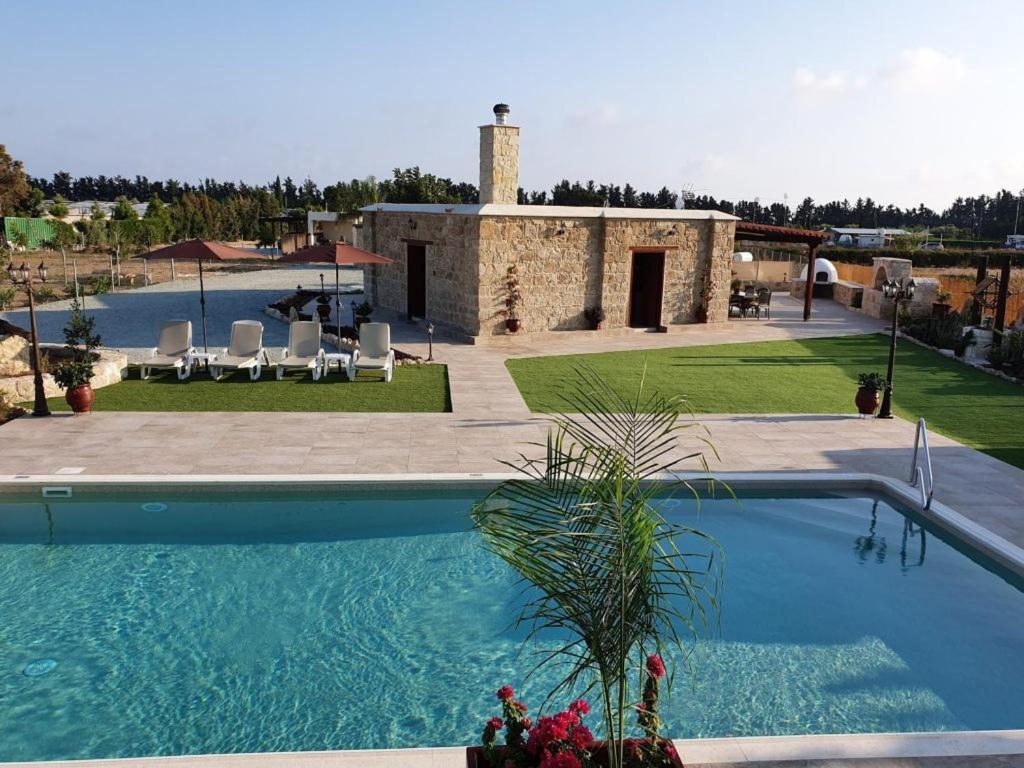Villa Yioukkas Paphos Ngoại thất bức ảnh