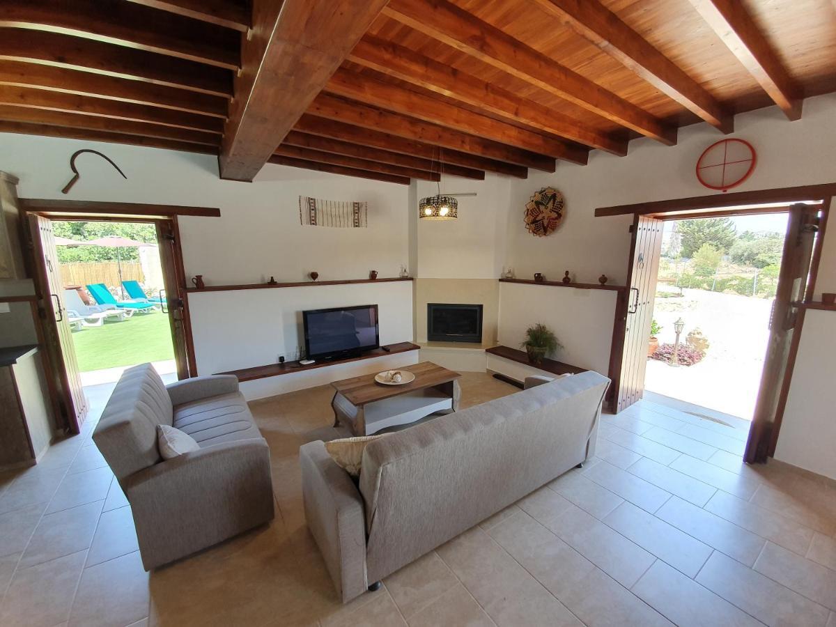 Villa Yioukkas Paphos Ngoại thất bức ảnh