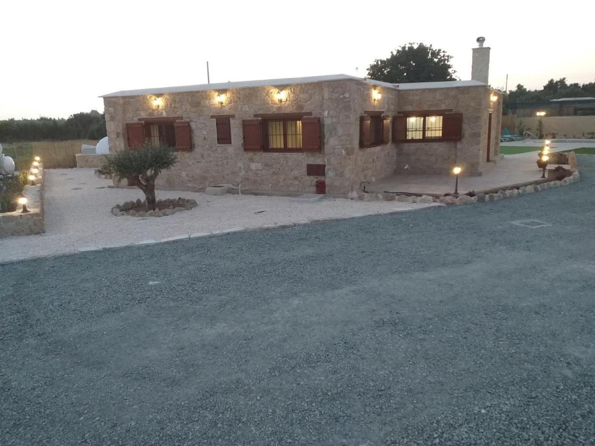 Villa Yioukkas Paphos Ngoại thất bức ảnh
